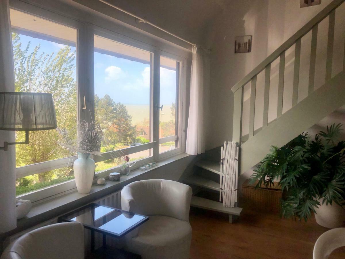 Appartement Vue Mer Bénerville-sur-Mer エクステリア 写真